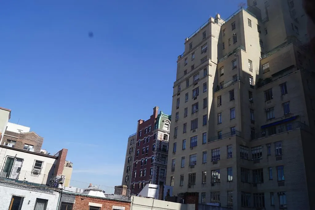 John 3 16 Christian Bnb 0*, New York